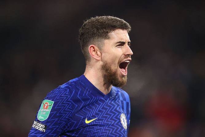 5 players who can replace Jorginho at Chelsea