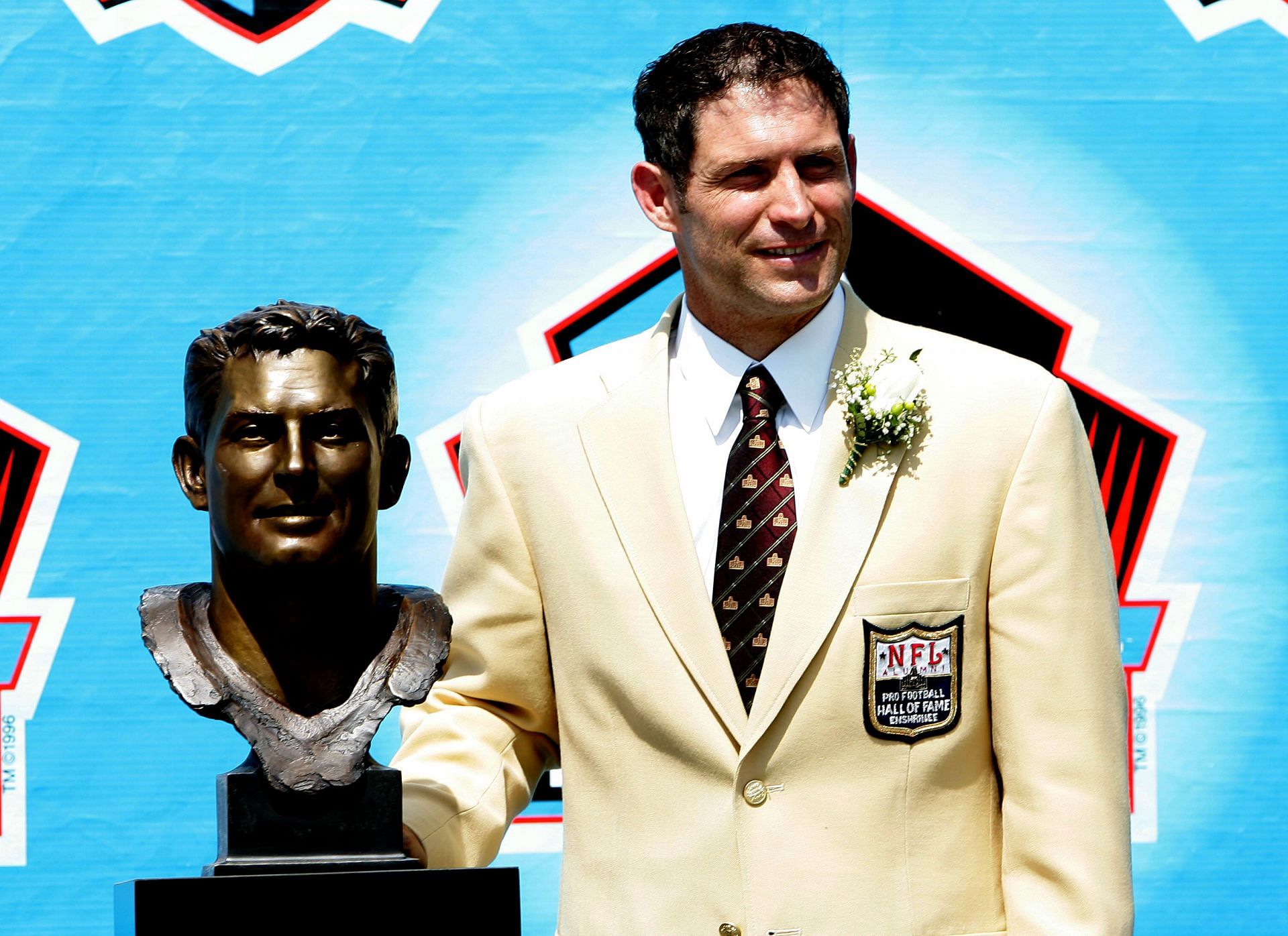Hall of Fame quarterback Steve Young
