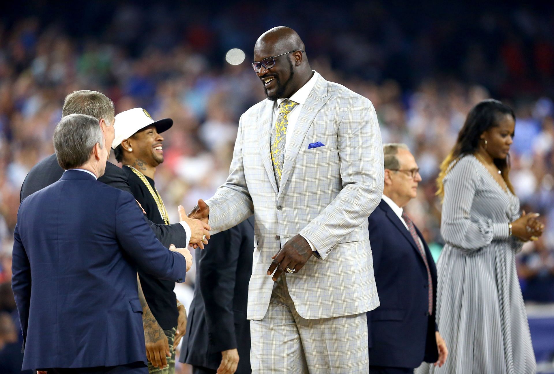 Shaq at the Naismith Memorial Basketball Hall Of Fame 2016 On-Court Class Announcement.