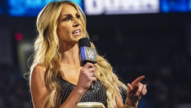 Charlotte Flair forced to tap by WrestleMania challenger on SmackDown