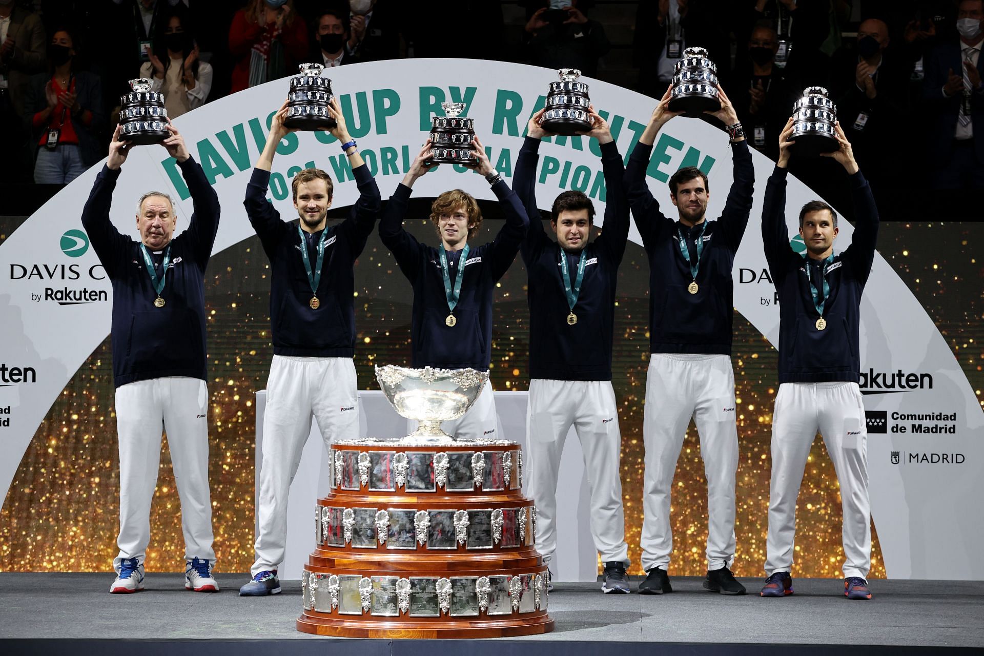 The Russian Tennis Federation team celebrate winning the 2021 Davis Cup Finals