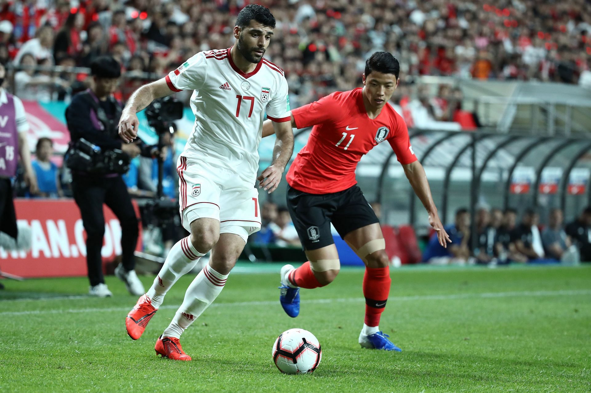 South Korea and Iran square off in their 2022 FIFA World Cup qualification fixture on Thursday
