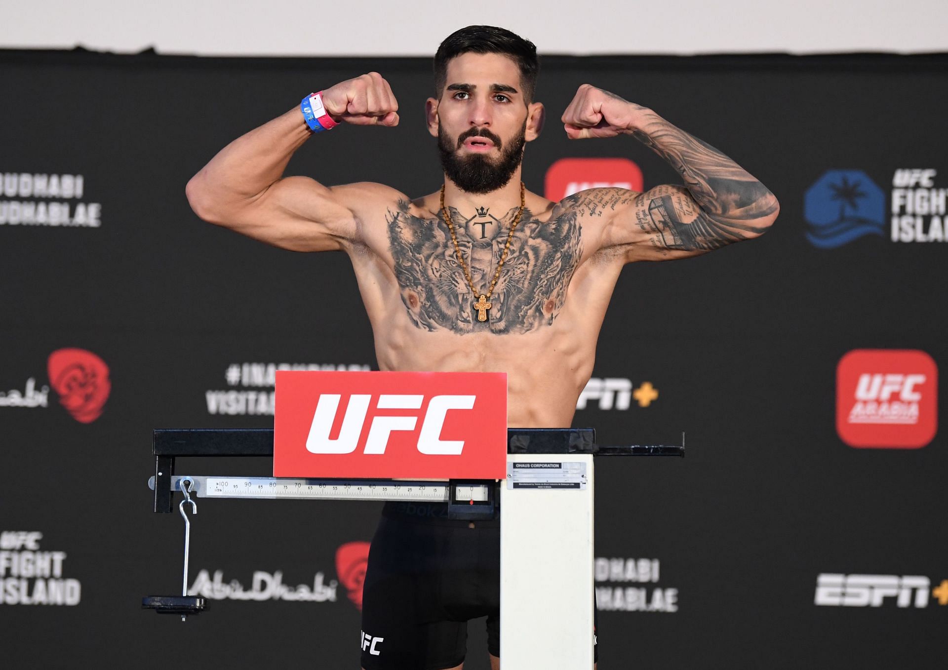 UFC Fight Night Moraes v Sandhagen: Weigh-Ins Ilia Topuria on the scales (Image courtesy of Getty)