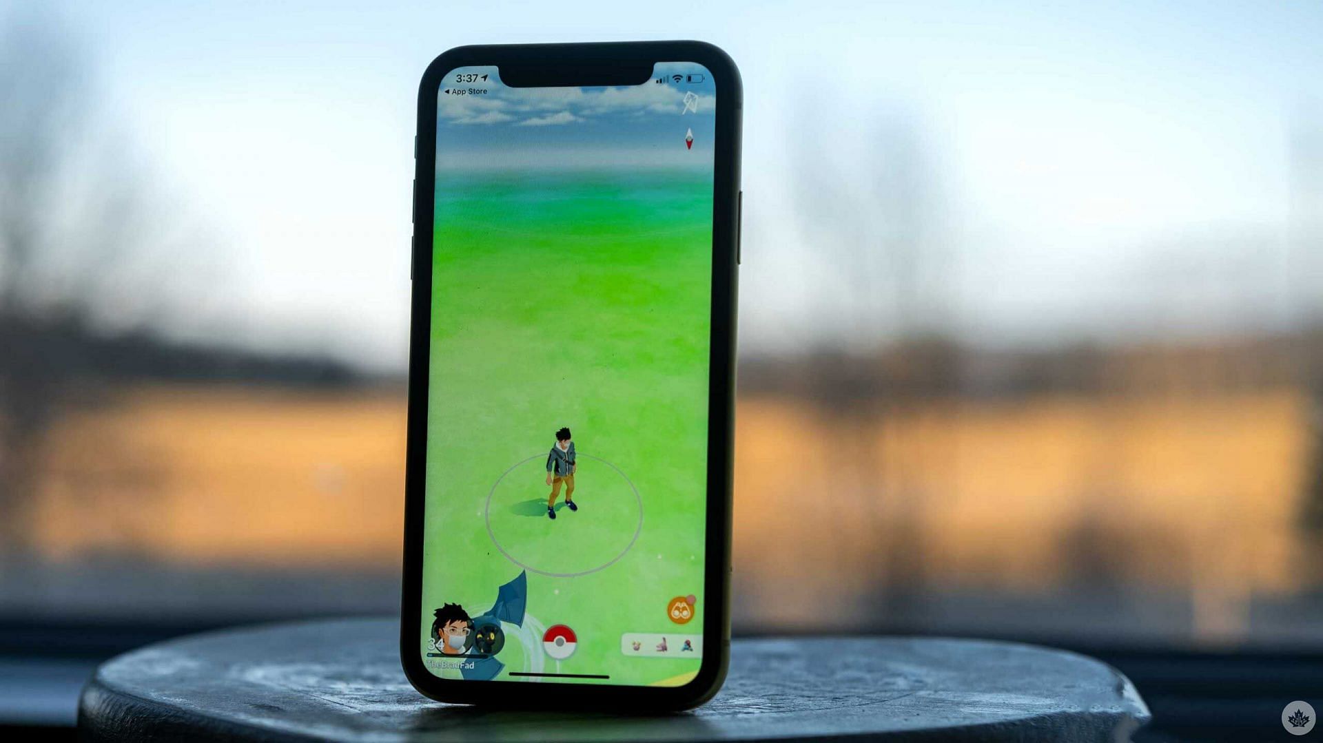 Pokemon GO running on an iPhone (Image via MobileSyrup/Niantic)