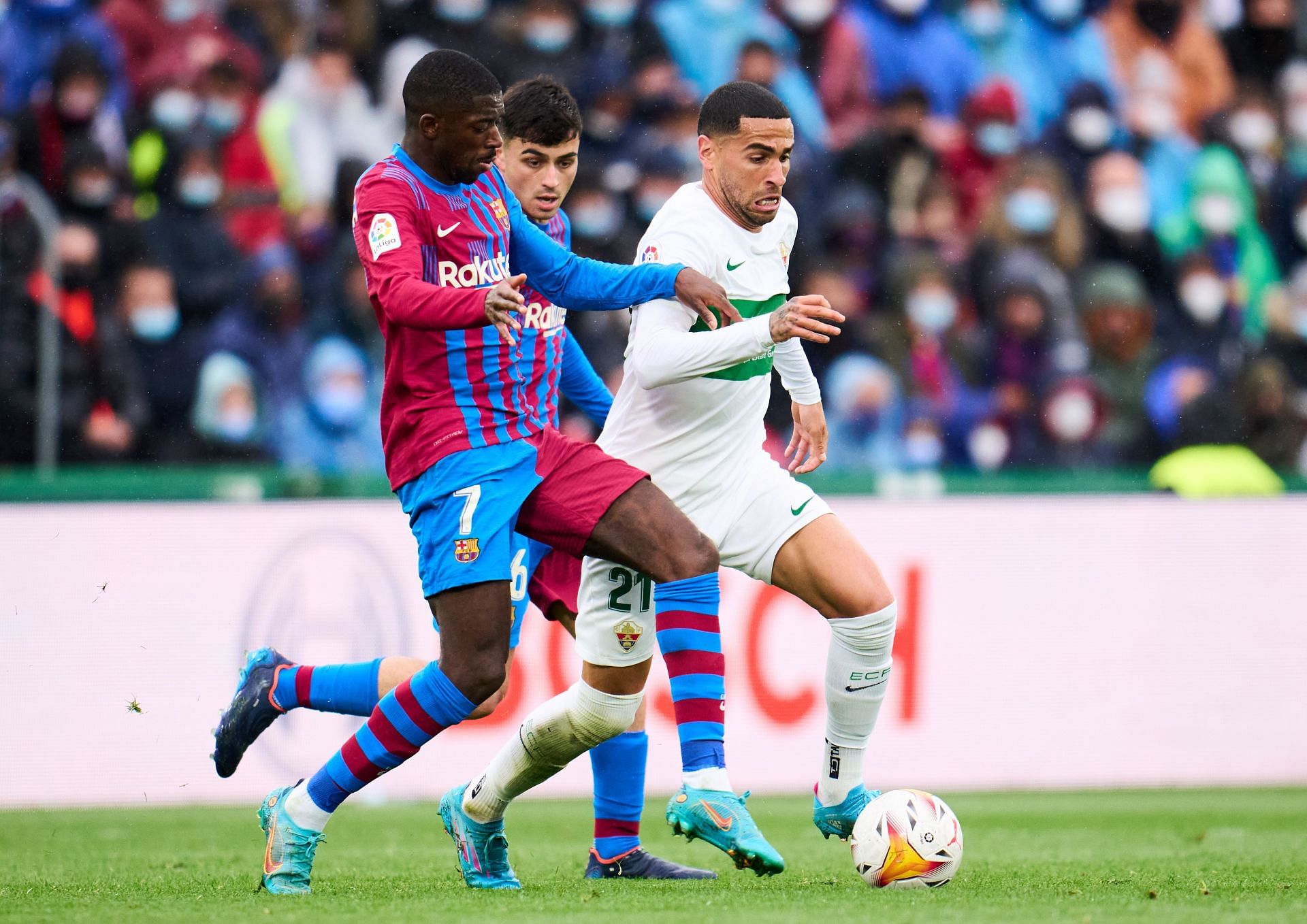 Ousmane Dembele in action against Elche.