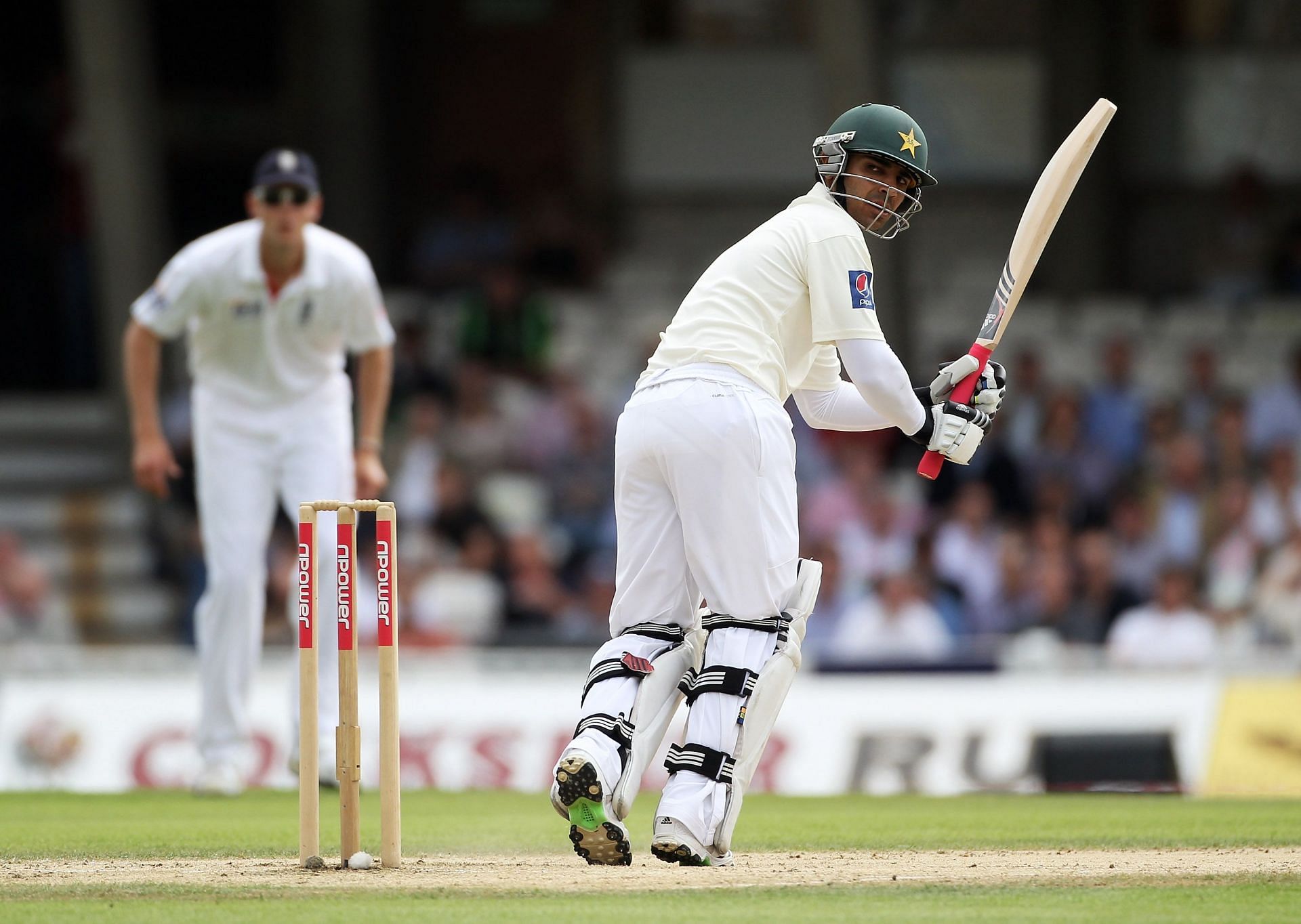 England v Pakistan: 3rd npower Test - Day Two