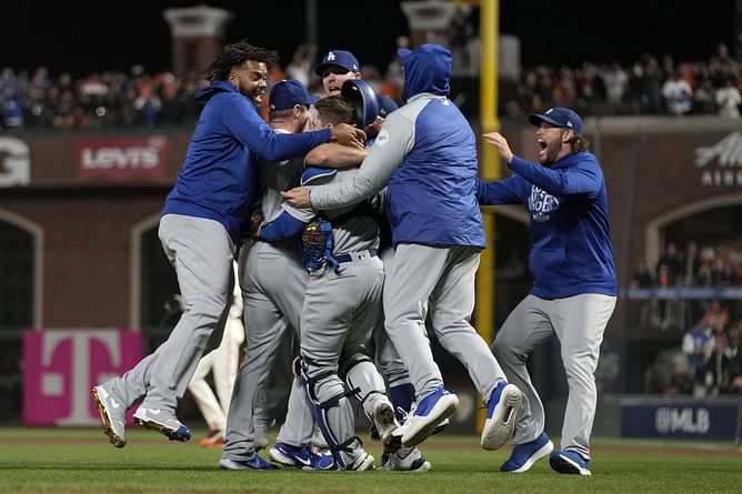 LA Dodgers vs San Francisco Giants - Who will claim the NL West throne in 2022 MLB season?