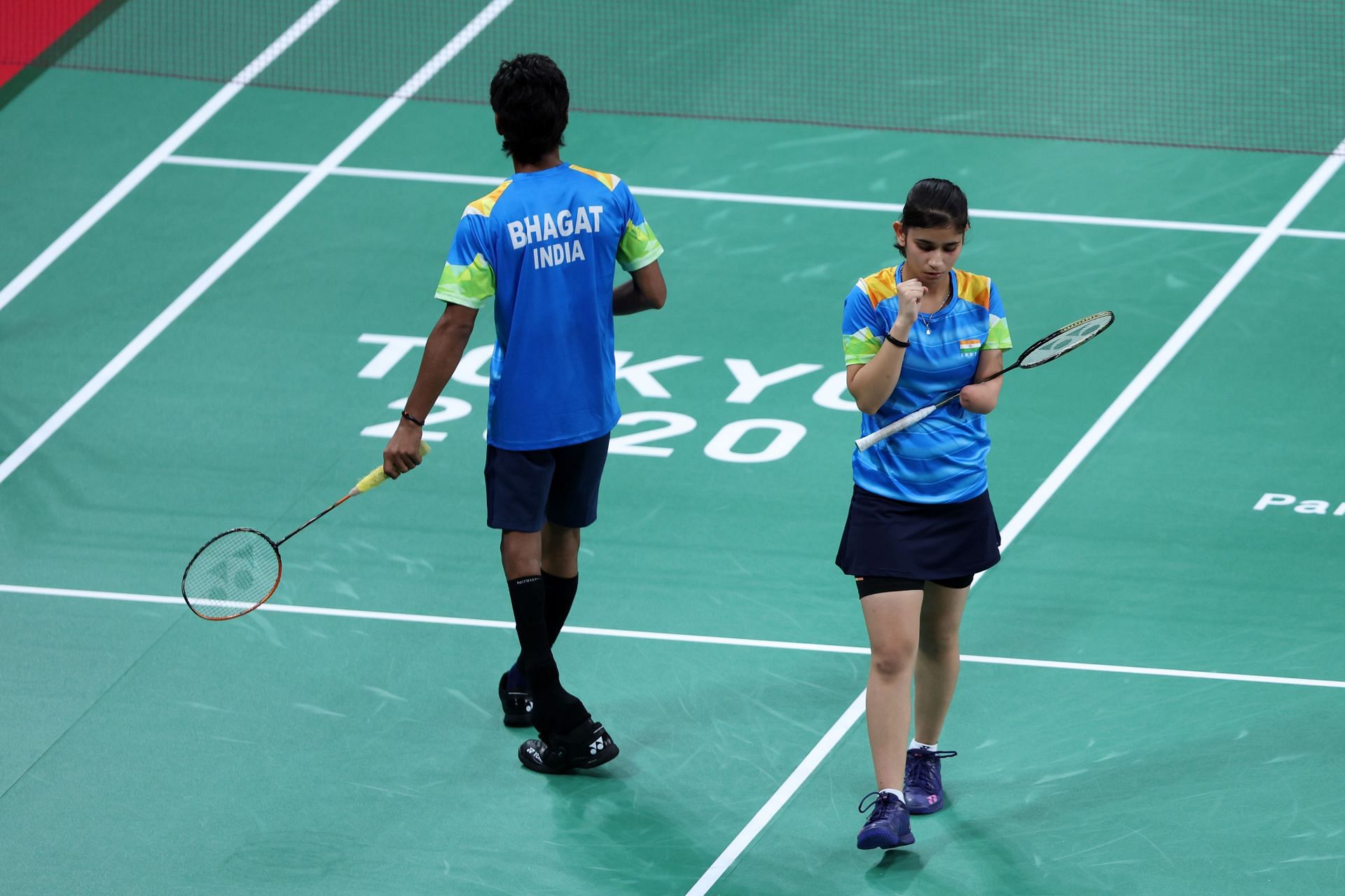 Palak Kohli (right) with Pramod Bhagat at the Tokyo Paralympics. (PC: Getty Images)