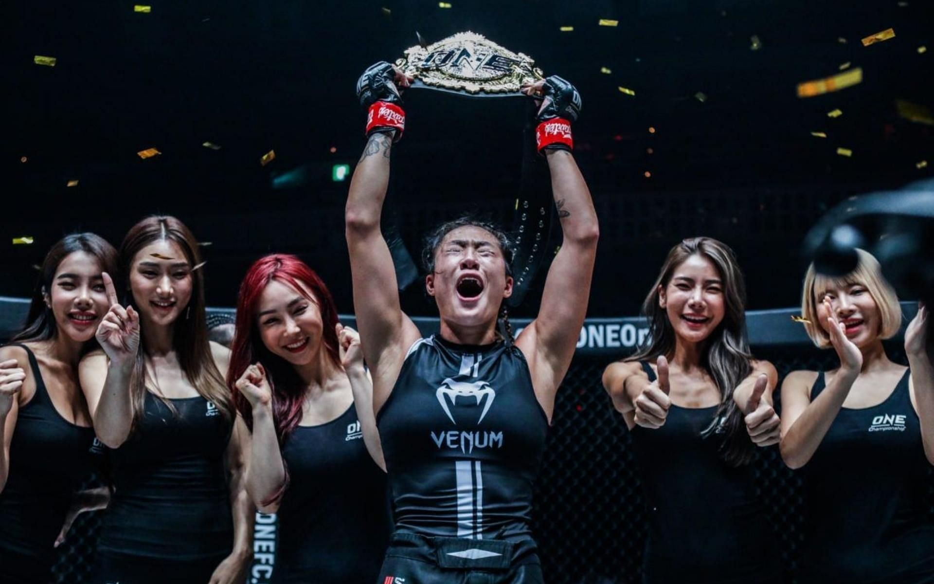 Angela Lee became the youngest MMA champion in history by defeating Mei Yamaguchi. (Image courtesy of ONE Championship)