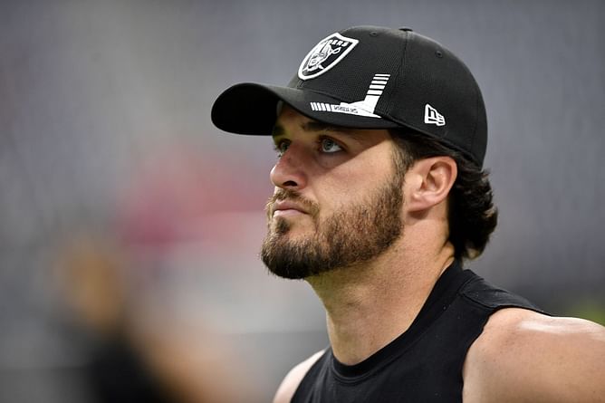 “This completely changes the trajectory and narrative” - NFL analyst thinks Derek Carr could be the best quarterback in AFC West after Davante Adams trade