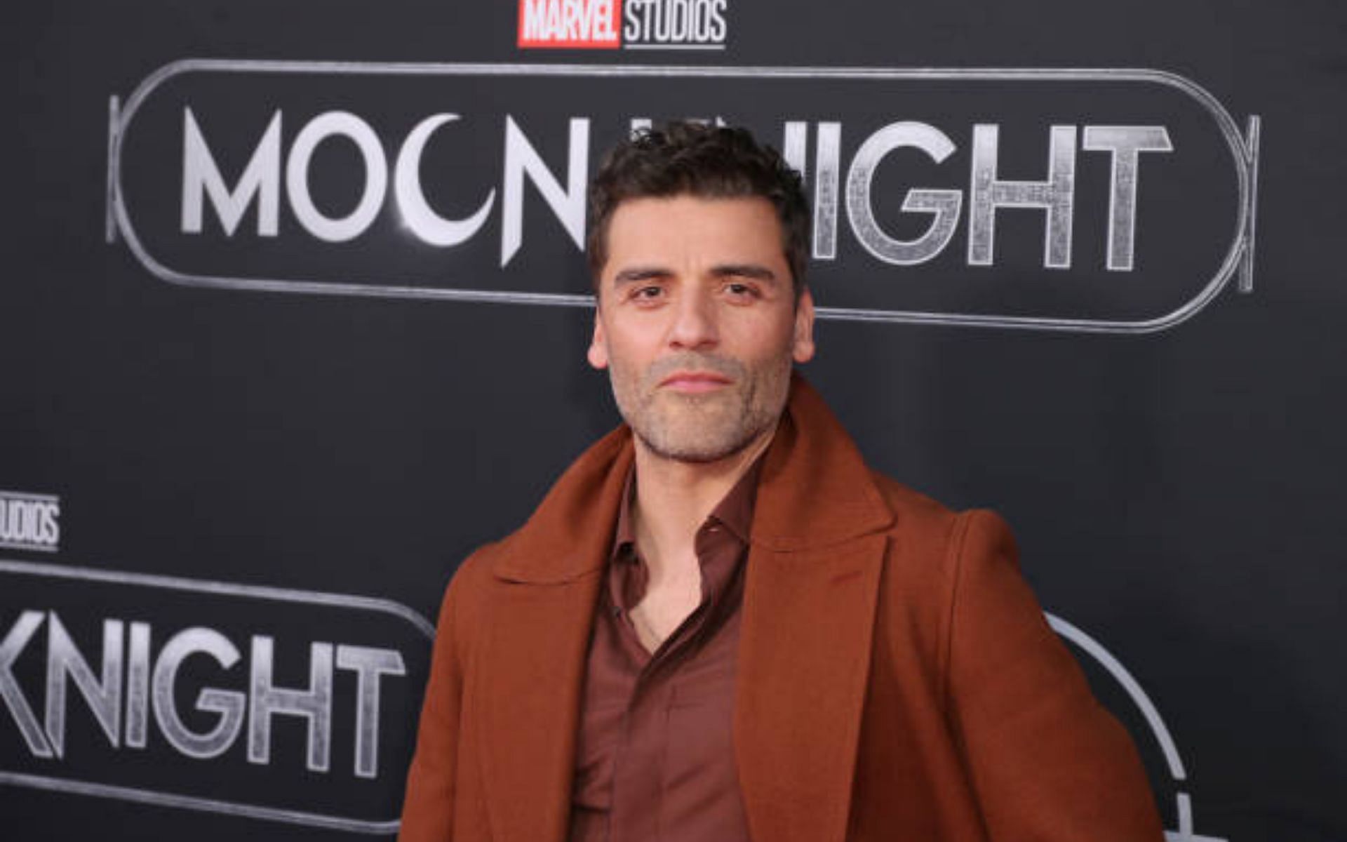 Oscar Isaac at the premiere of Marvel Studios&#039; Moon Knight (Image via Getty Images)