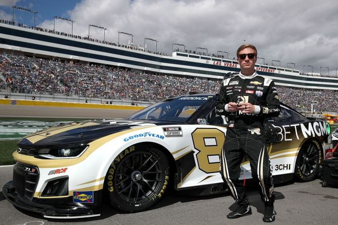 "I thought that we had fixed it" - Tyler Reddick complains of repeating leg numbness