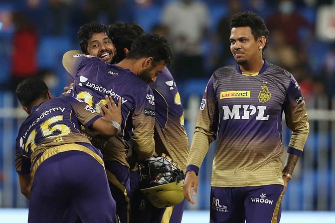 IPL 2022 के शुरुआती मैचों के लिए आकाश चोपड़ा ने चुनी केकेआर की बैटिंग लाइन अप, वेंकटेश को बताया हाफ सीजन वंडर