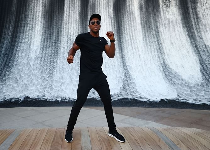 "He's been in my camp for the last three years" - Anthony Joshua reveals his new main trainer ahead of Oleksandr Usyk rematch