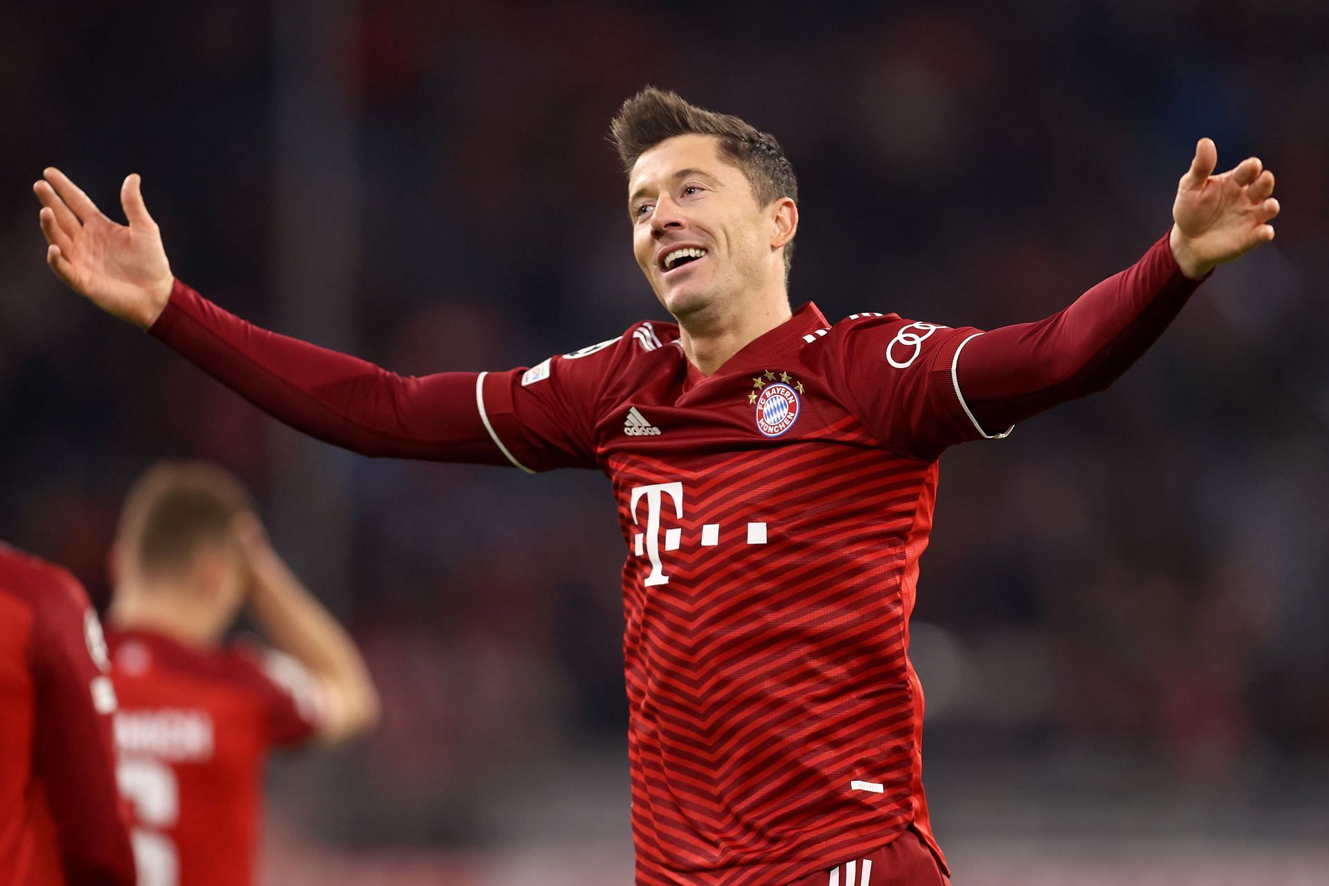 Several football clubs are looking to sign up Lewandowski