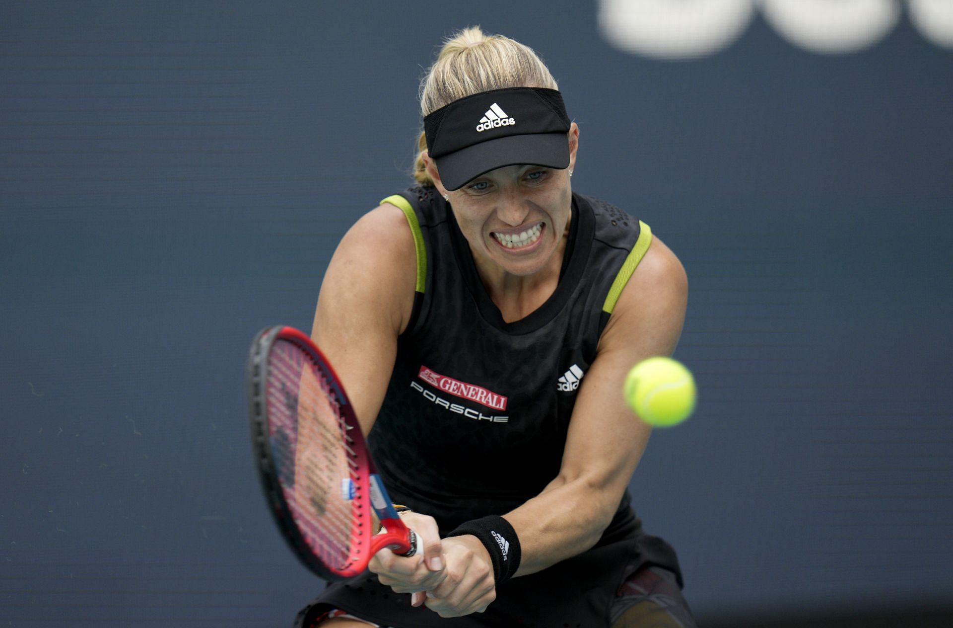 Angelique Kerber plays a return to Naomi Osaka at the Miami Open