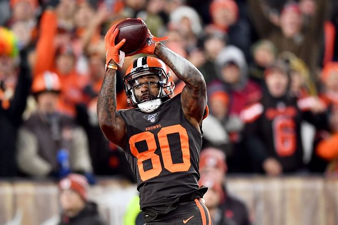 3 NFL teams that should trade for Jarvis Landry