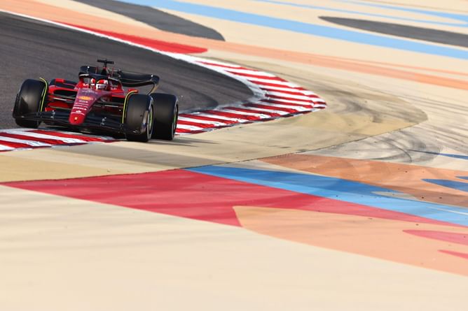 F1 pundit sets a rough pecking order after testing in Bahrain