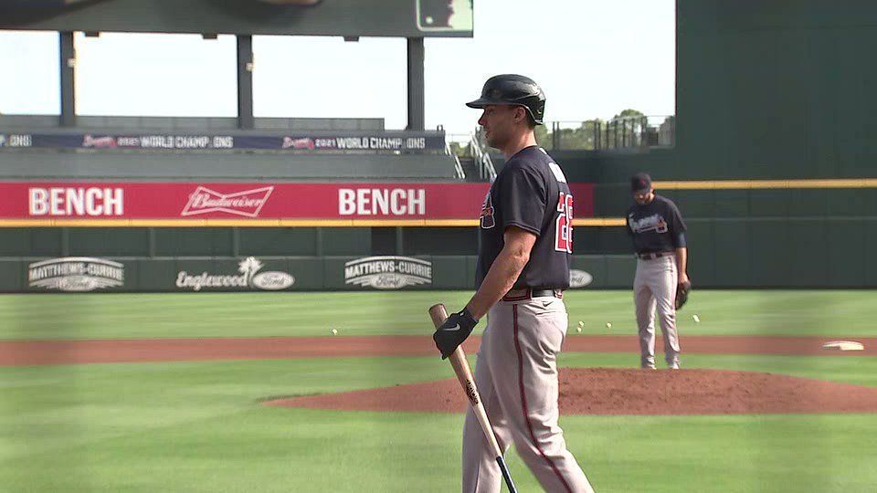 ICYMI: Atlanta Braves newly signed All-Star first baseman goes to hitting  practice in his fresh uniform