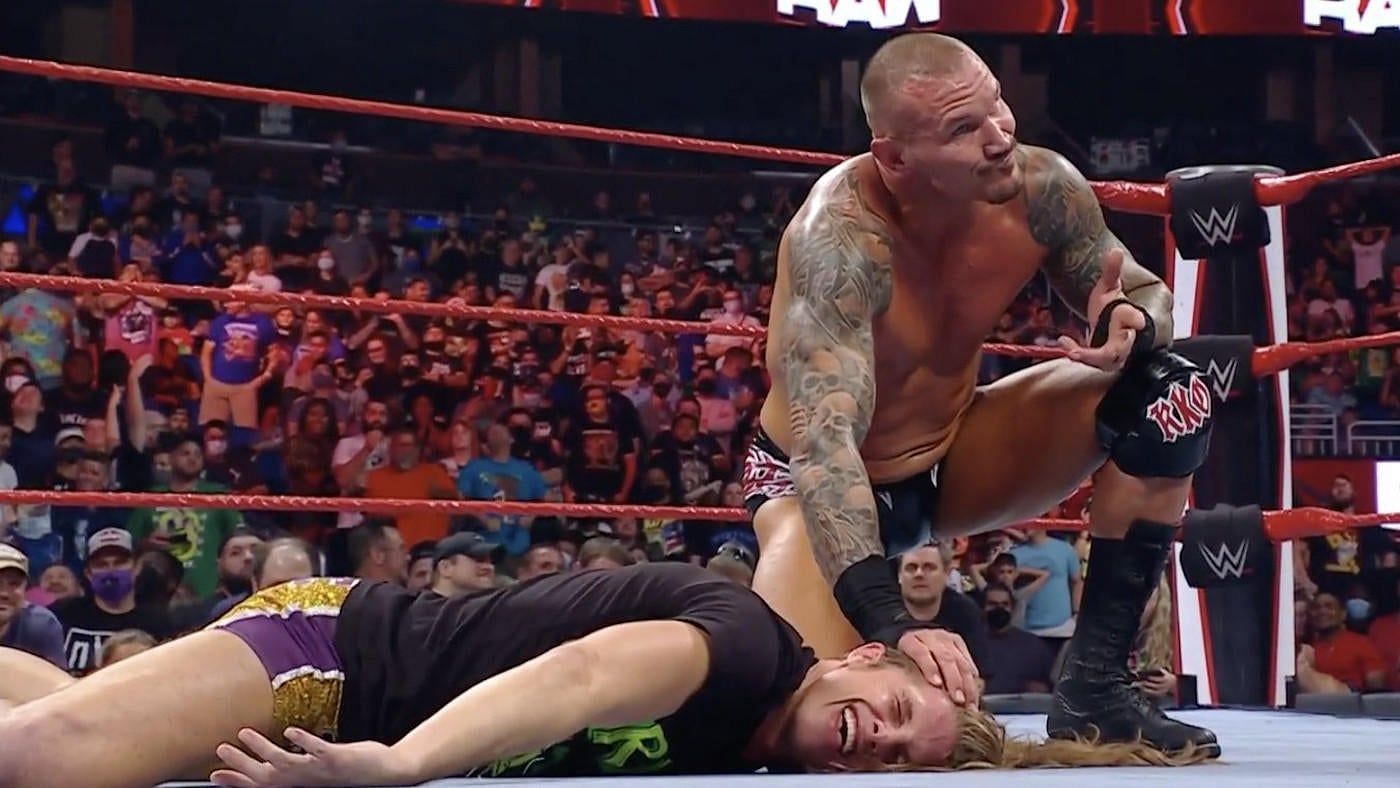 Randy Orton suffers a potential injury as a result of a botch on WWE RAW