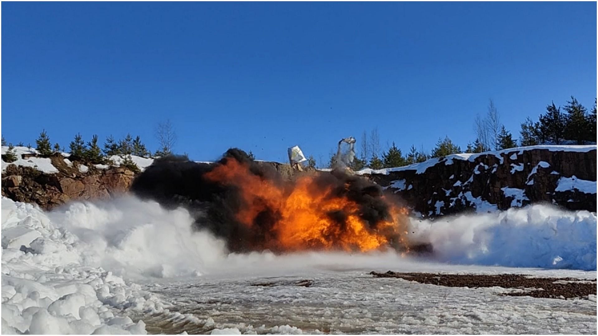 Finnish streamer literally blows up an old car to celebrate the end of his subathon (Image via Twitch TurunPug)