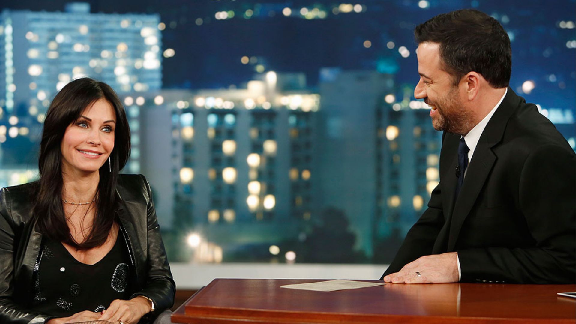 Courteney Cox and Jimmy Kimmel (Image via People)