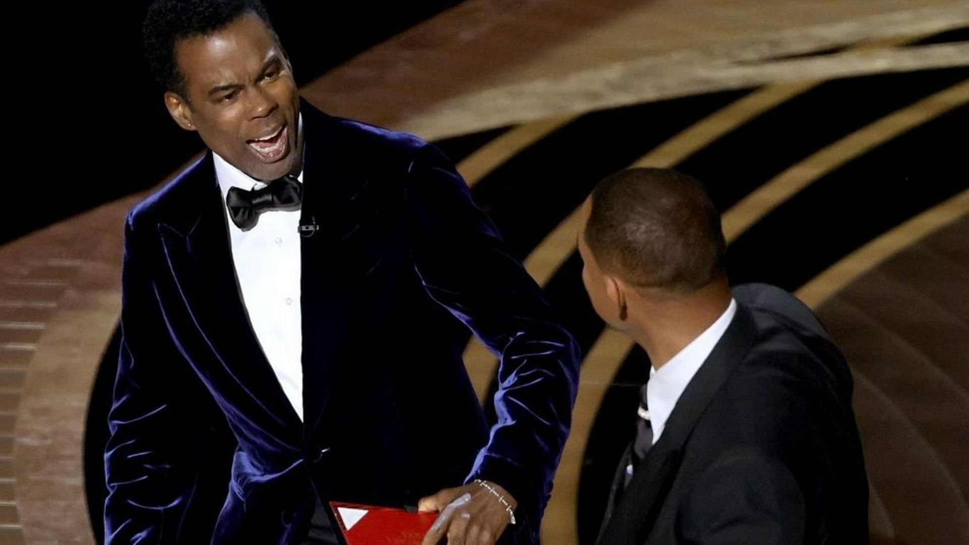 Brawl between Chris Rock and Will Smith on stage during Oscars reported to be unplanned (Image via AP)