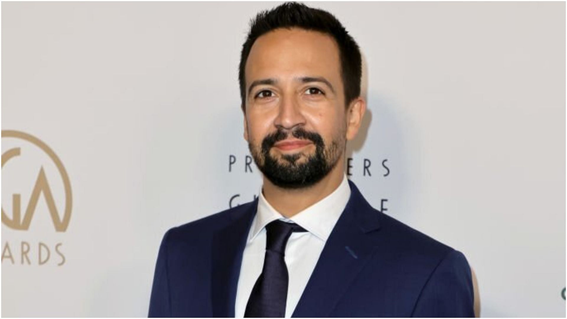 Lin-Manuel Miranda won&#039;t attend Oscars as his wife tests positive for Covid-19 (Image via Kevin Winter/Getty Images)