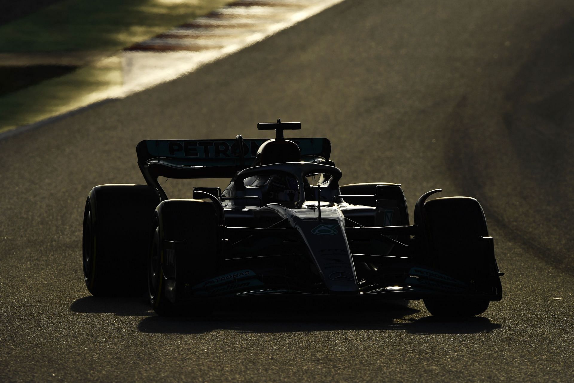 Lewis Hamilton in action during pre-season testing in Barcelona (Photo by Rudy Carezzevoli/Getty Images)