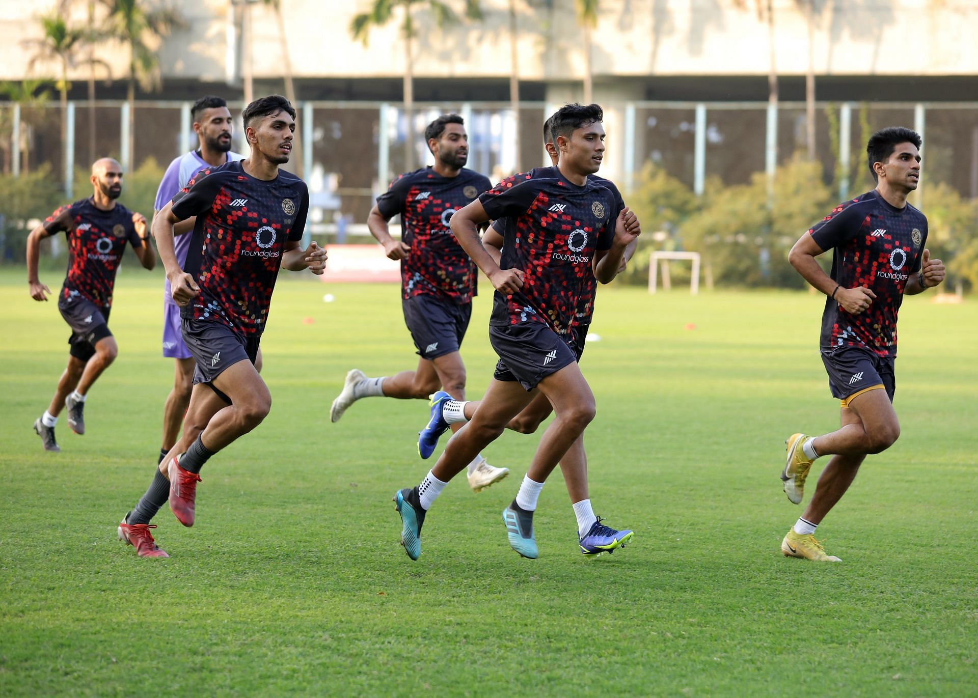 RoundGlass Punjab FC players train ahead of their upcoming I-League encounter against Churchill Brothers (Image Courtesy: I-League Twiter)