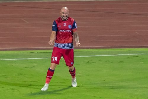 Jamshedpur FC's Peter Hartley celebrates scoring against Hyderabad FC. [Credits: ISL]