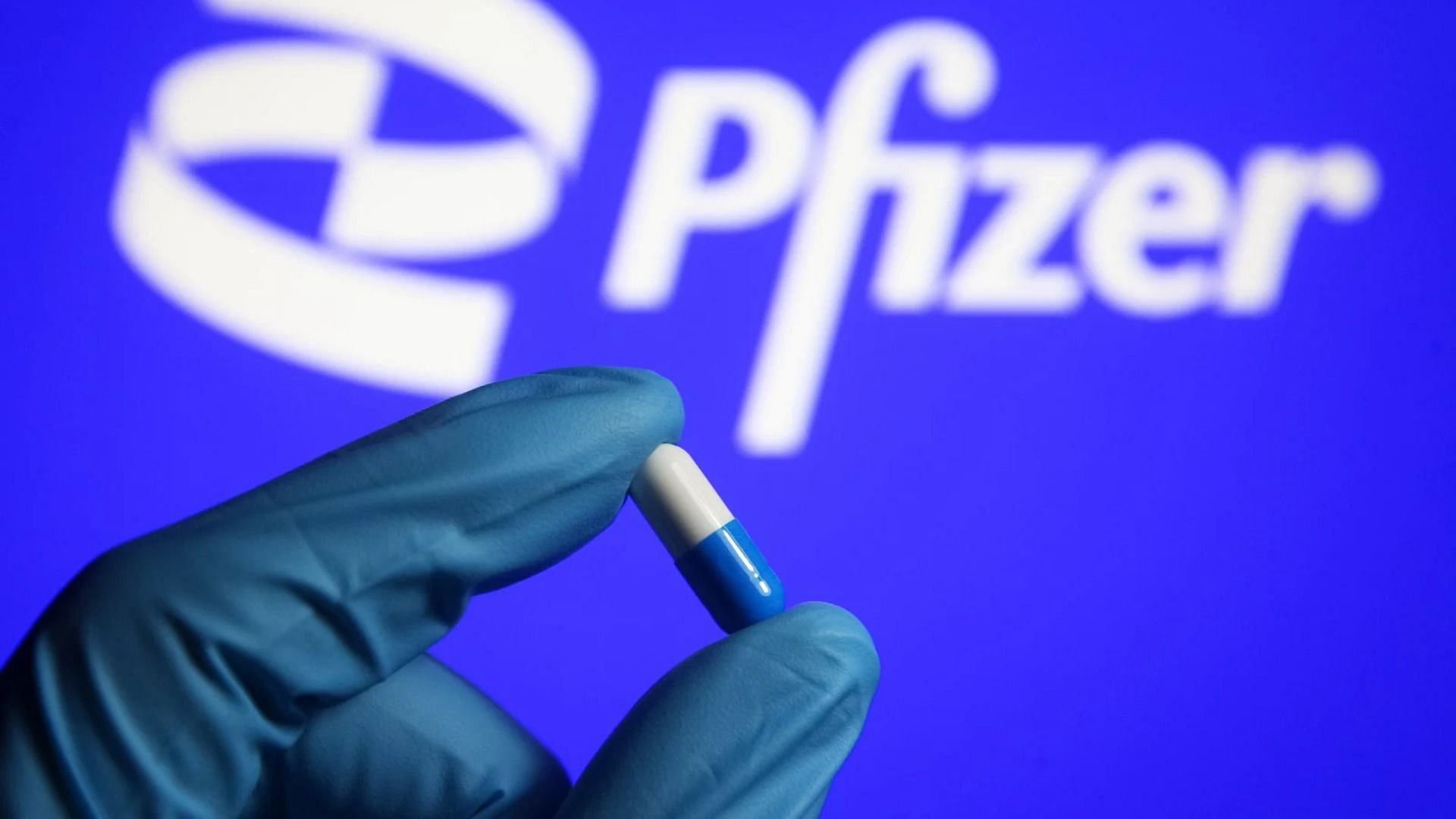 Pfizer recalled three of its manufactured medications after they found high levels of nitrosamine in them (Image via Getty Images/Pavlo Gonchar)