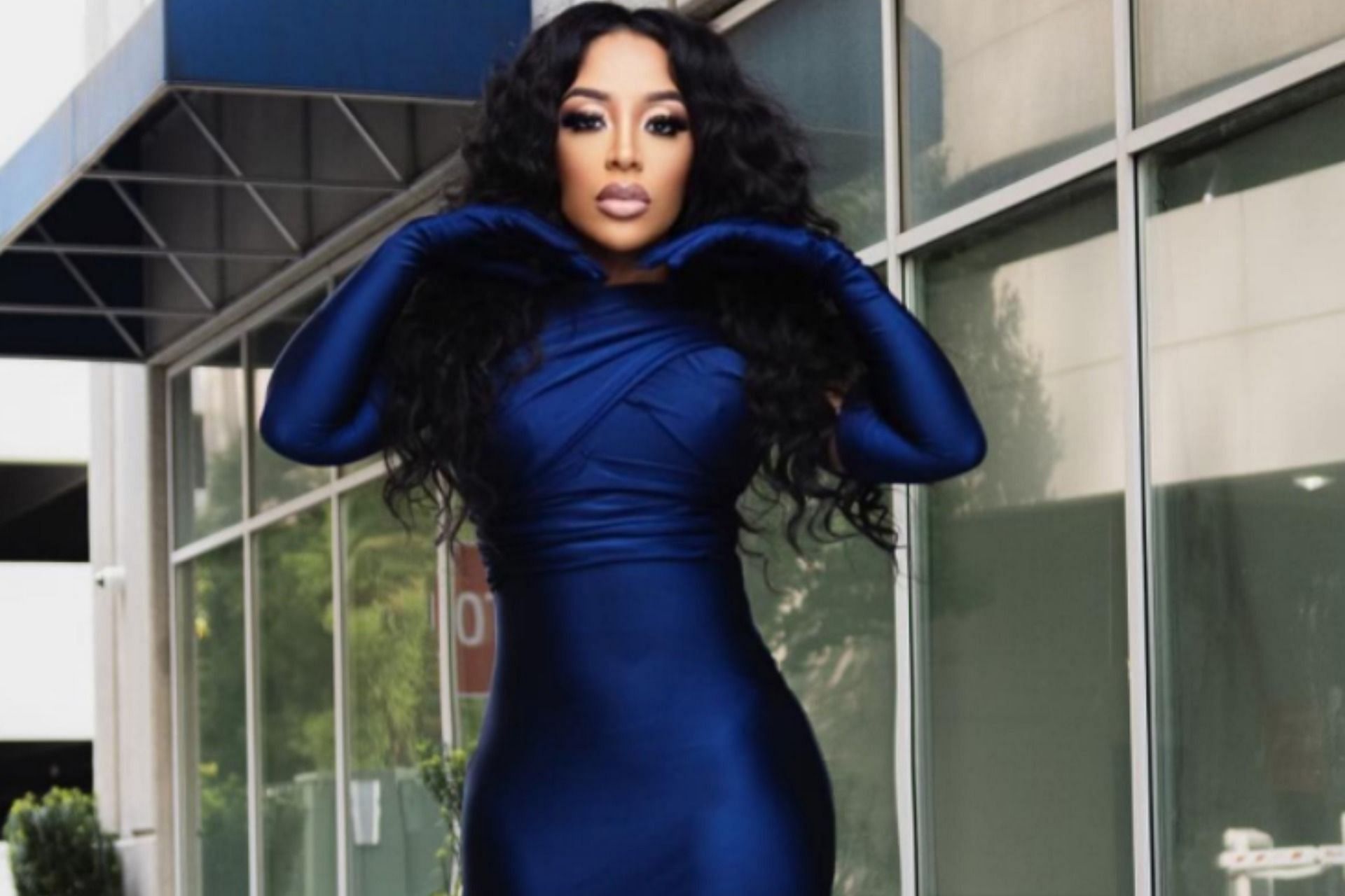 K Michelle goes viral after flashing audience during the concert (Image via kmichellemusic/Instagram)