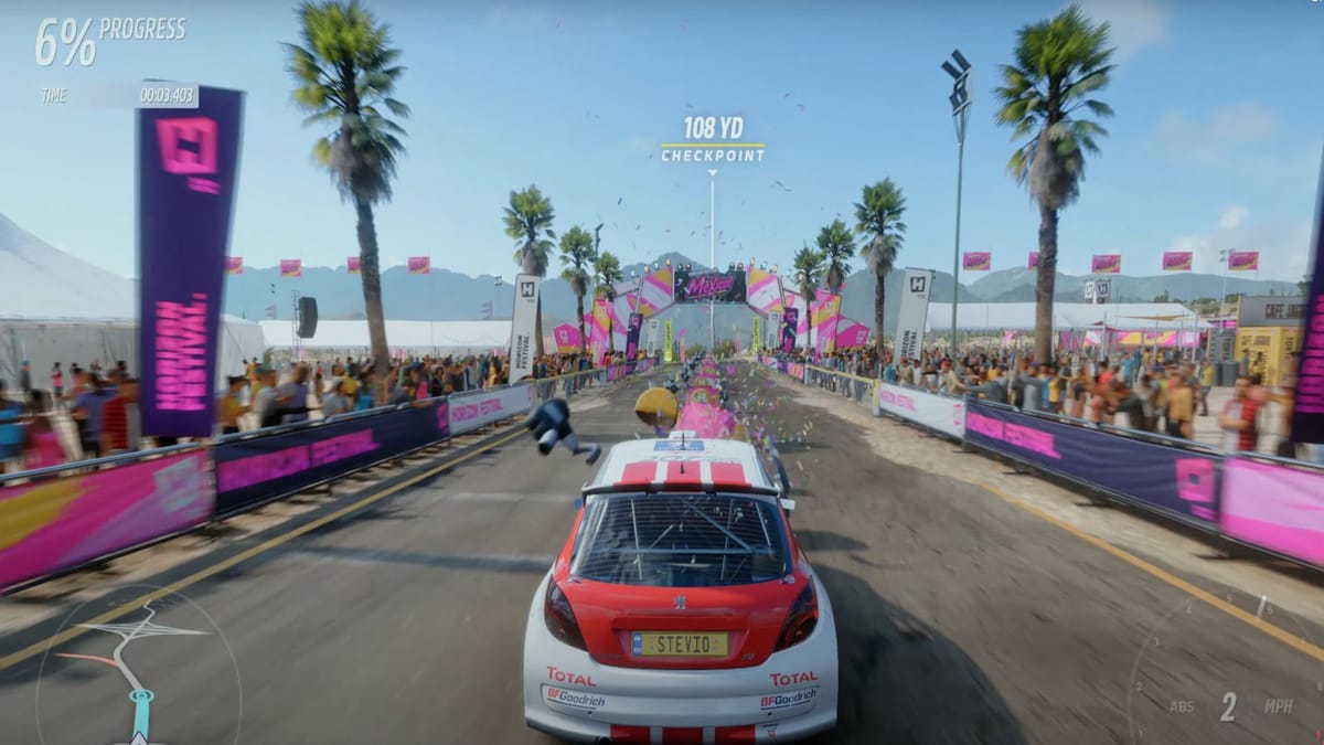 How to smash tank piñatas in Forza Horizon 5