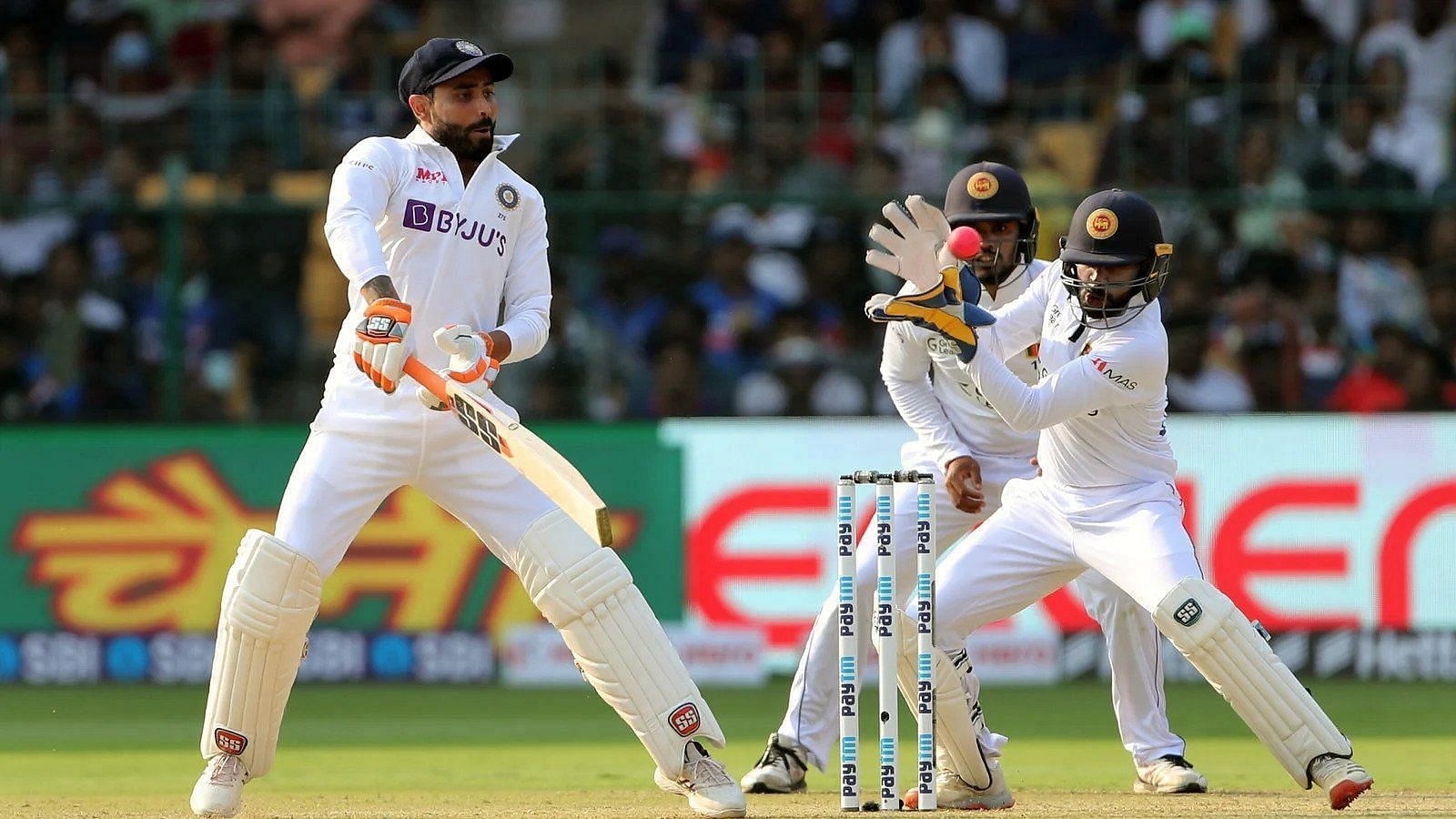 बेंगलुरू टेस्ट मैच के पहले दिन ही 16 विकेट गिर गए