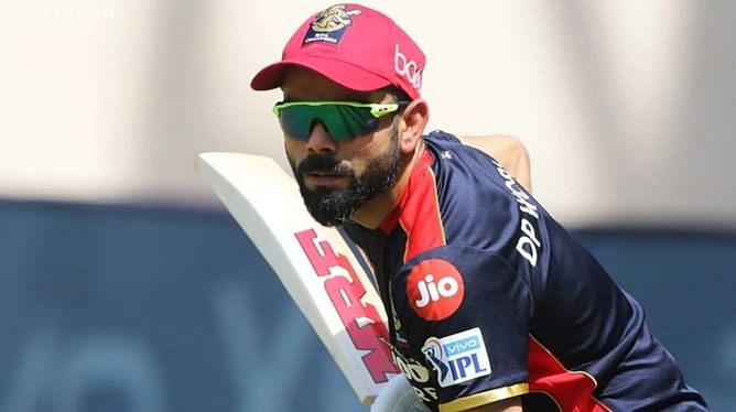 "विराट कोहली कप्तानी का भार कम होने के कारण ज्यादा खतरनाक हो सकते हैं," मैक्सवेल का बयान