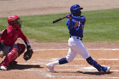 Shortstop Francisco Lindor hit two switch-hit homeruns for New York Mets on Sunday, March 27