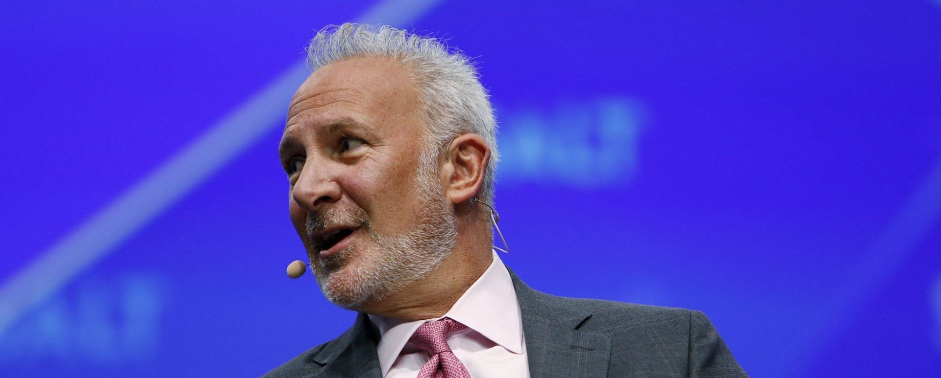 Peter Schiff received major backlash over his comments on President Zelenskyy&#039;s wardrobe (Image via Joe Buglewicz/Getty Images)