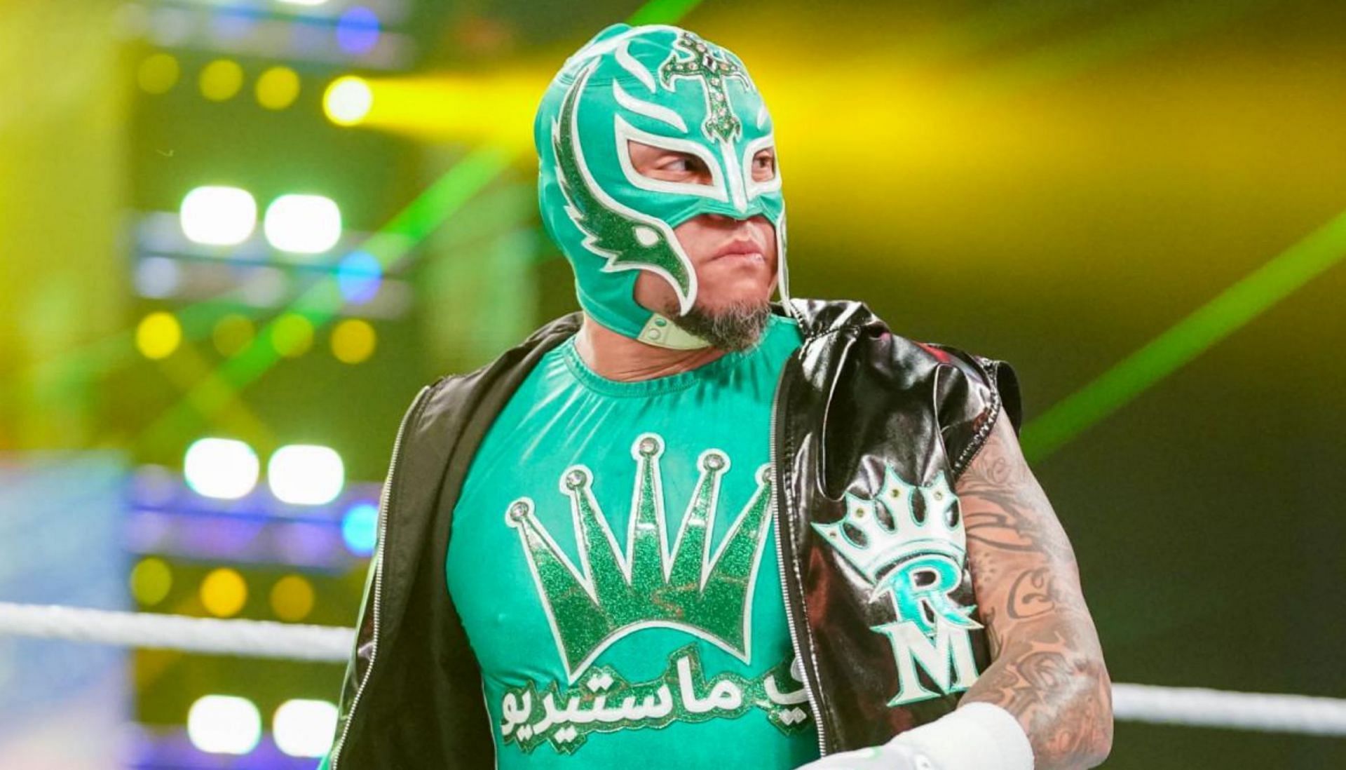 Rey Mysterio and Dominik will face The Miz and Logan Paul at WrestleMania