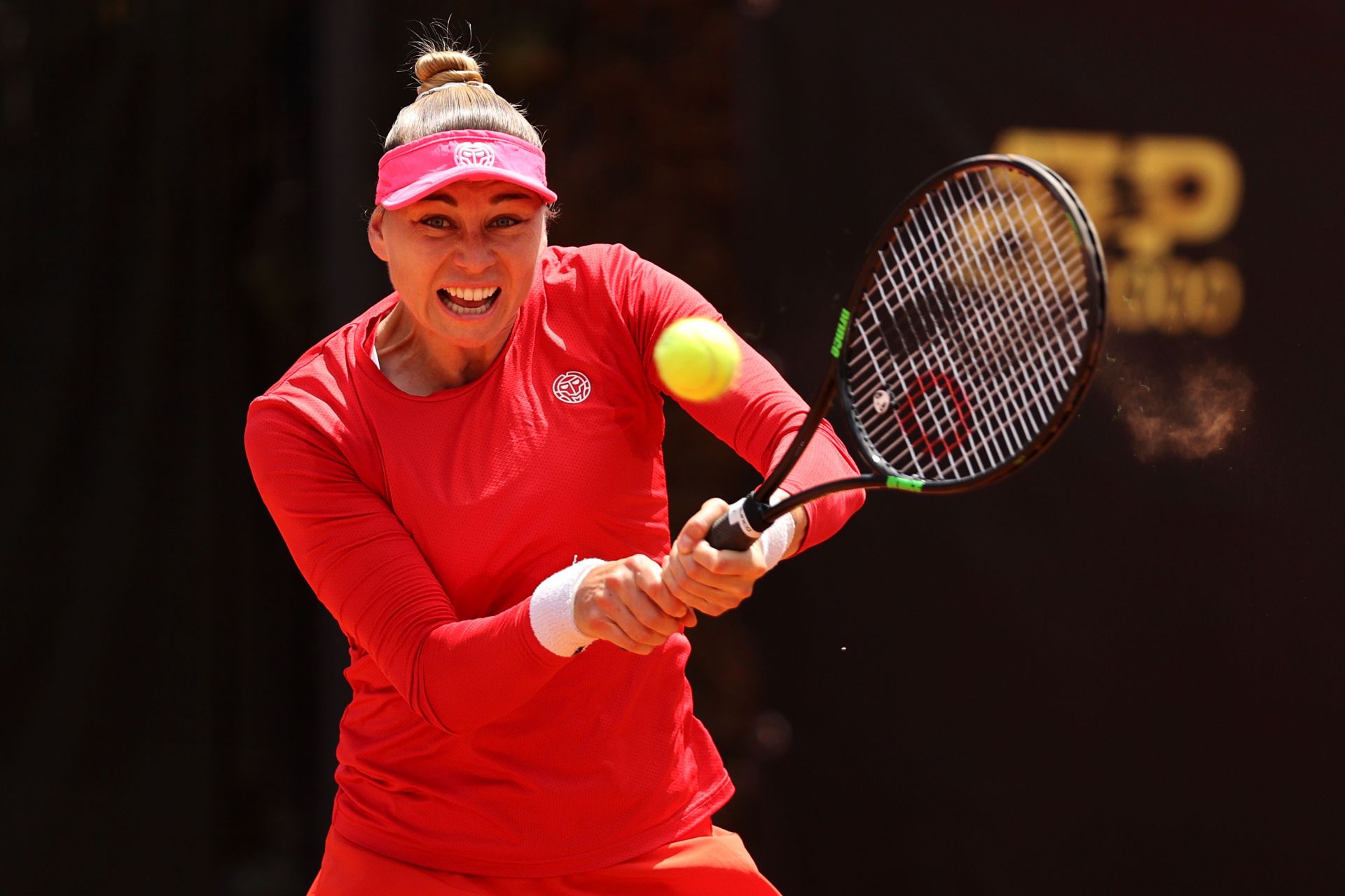 Vera Zvonareva became the No. 2-ranked women's tennis player in 2010 but reached only two Slam finals