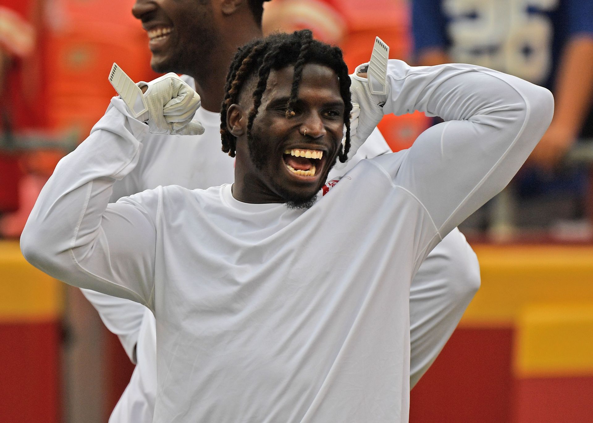 Dolphins Make Tyreek Hill NFL's Highest-Paid Receiver