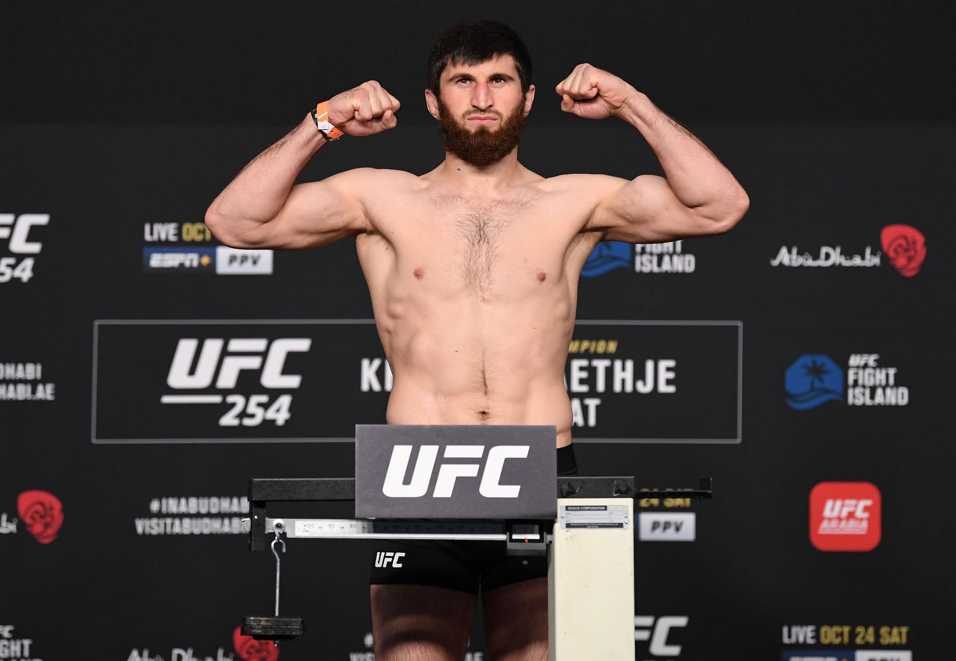 UFC 254: Khabib Nurmagomedov vs. Justin Gaethje Weigh-in