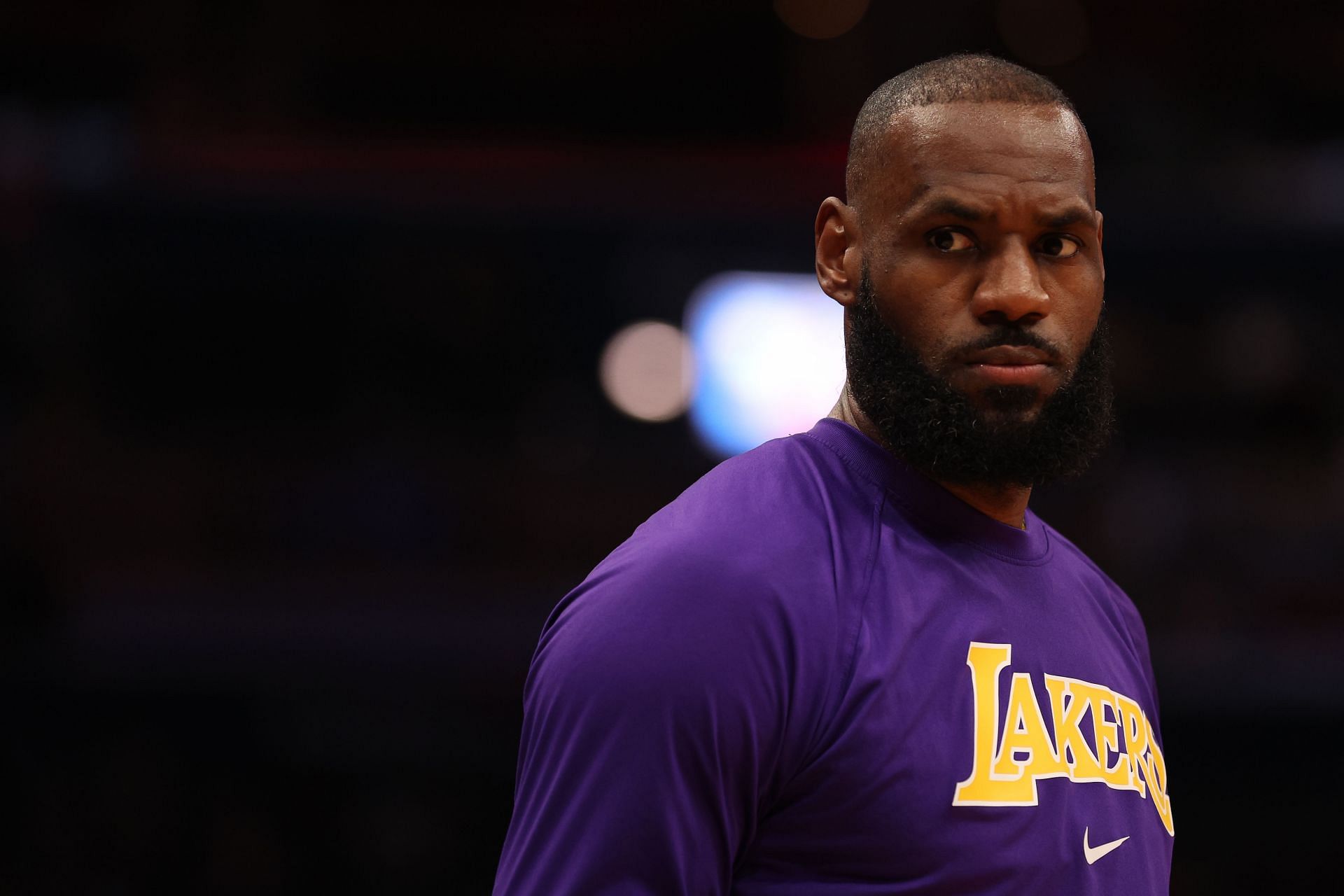 LA Lakers star LeBron James warms up before a game.