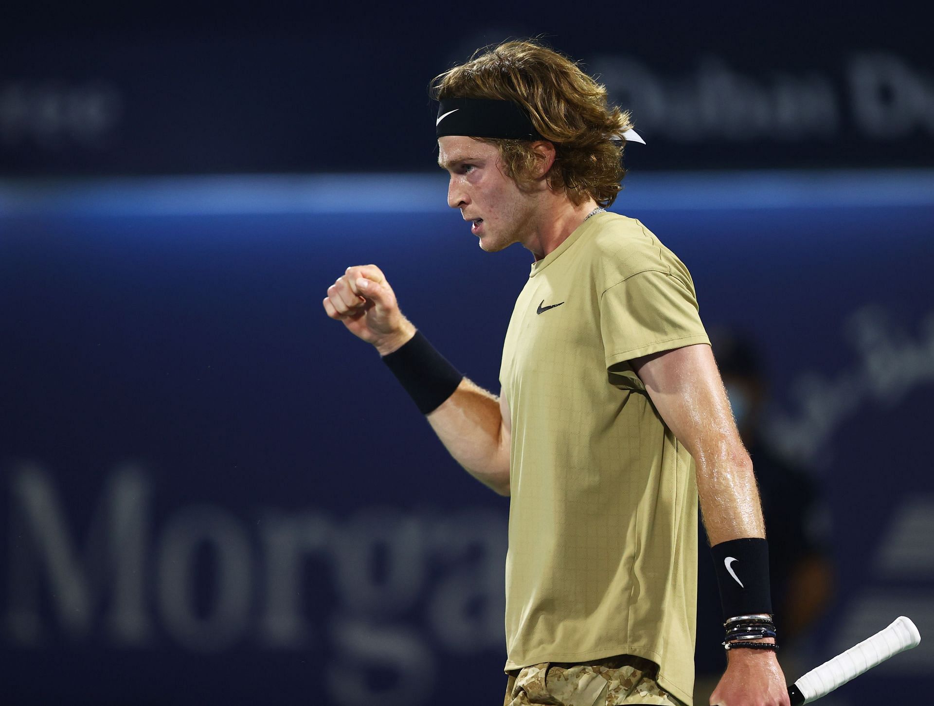 Andrey Rublev in action against Taylor Fritz at the 2021 Dubai Tennis Championships