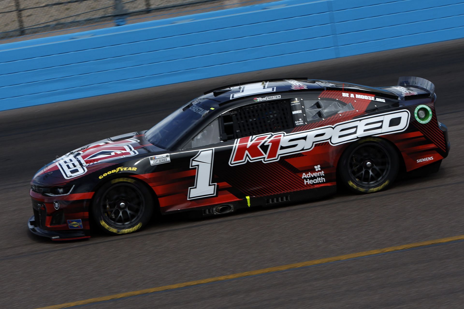 Ross Chastain drives during the Ruoff Mortgage 500 at Phoenix Raceway.
