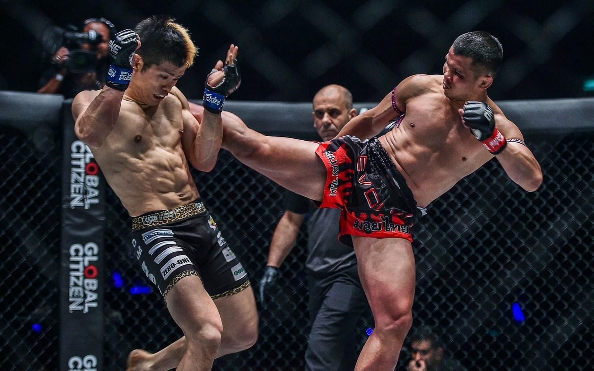 Nong-O Gaiyanghadao (right) brings his powerful kicks to his title defense at ONE: X on March 26. [Image courtesy of ONE Championship]