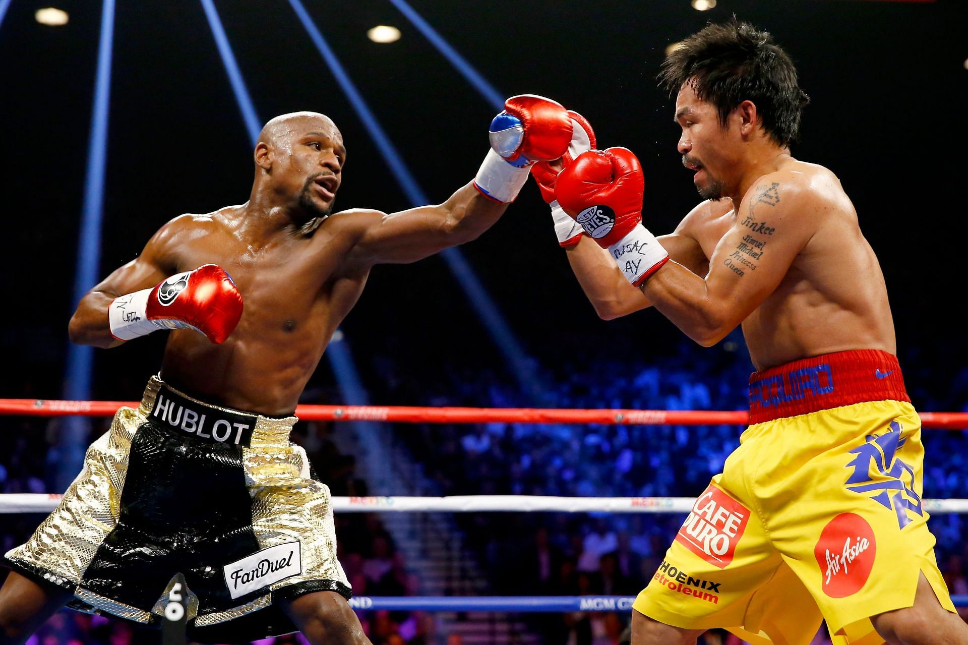 Floyd Mayweather Jr. v Manny Pacquiao (Image courtesy of Getty)