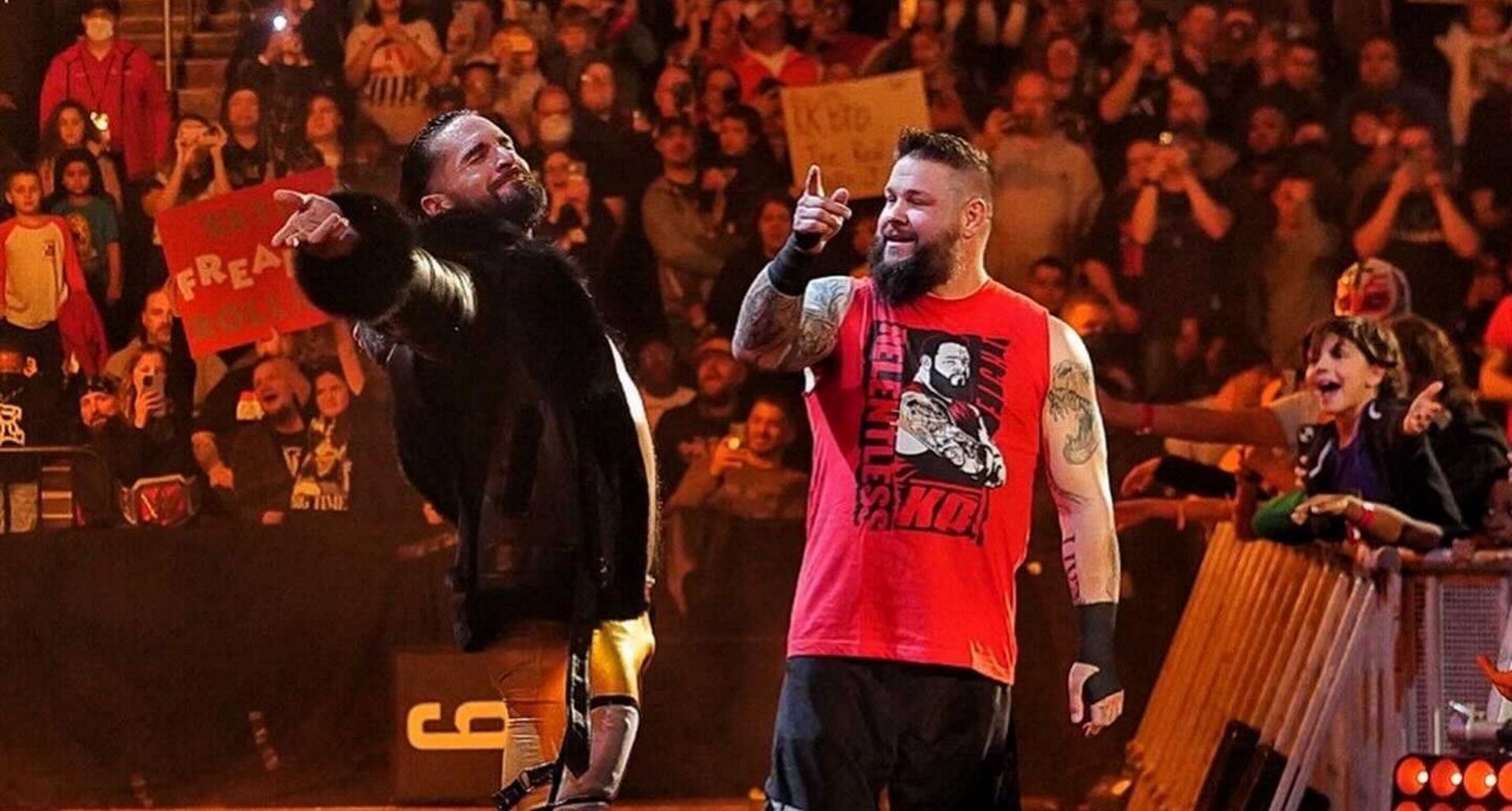 WWE Raw की शुरुआत में देखने को मिला बहुत ही बड़ा चैंपियनशिप मैच 