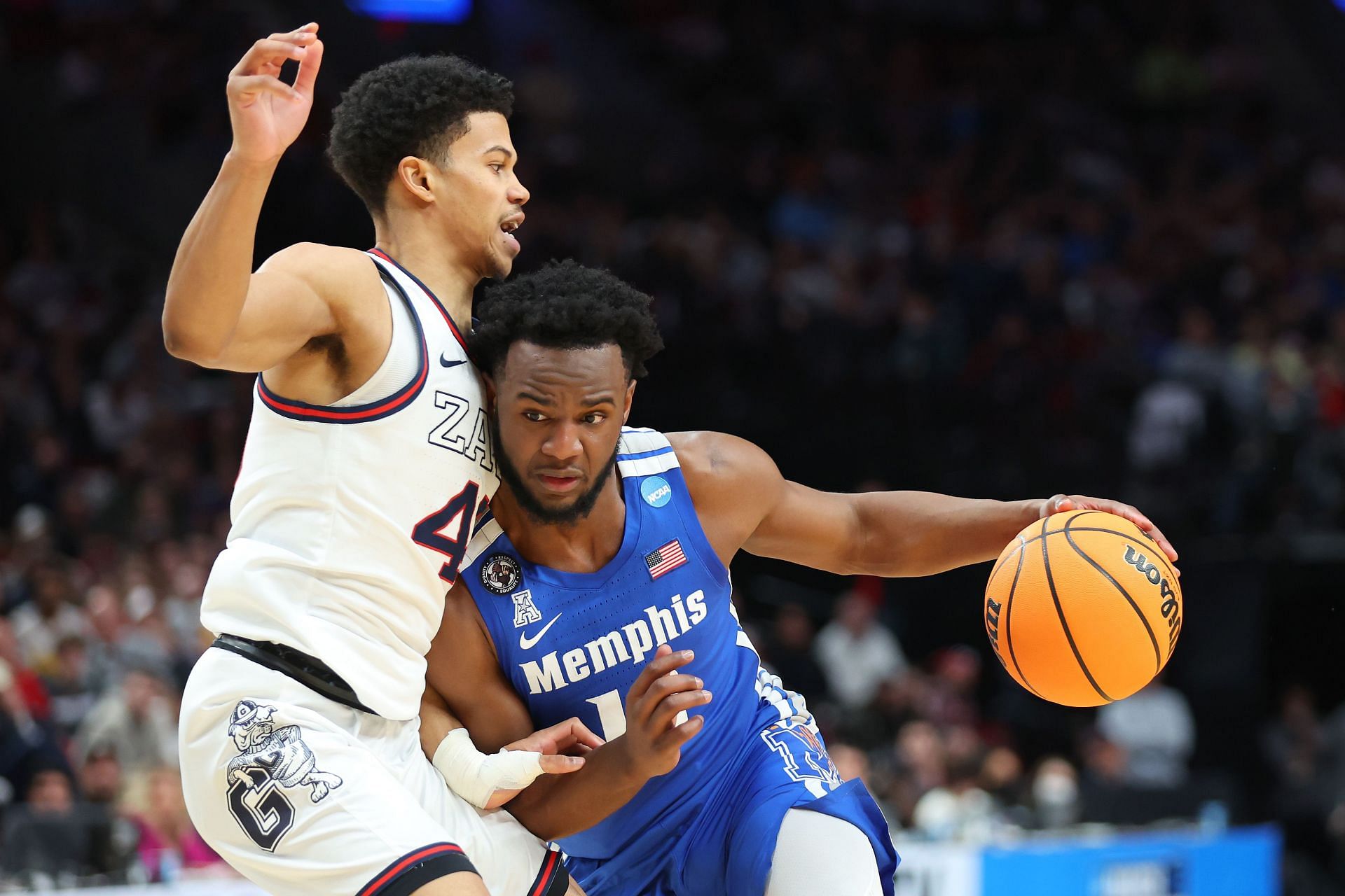 Memphis and Gonzaga played a challenging, physical game to try to reach the Sweet 16.