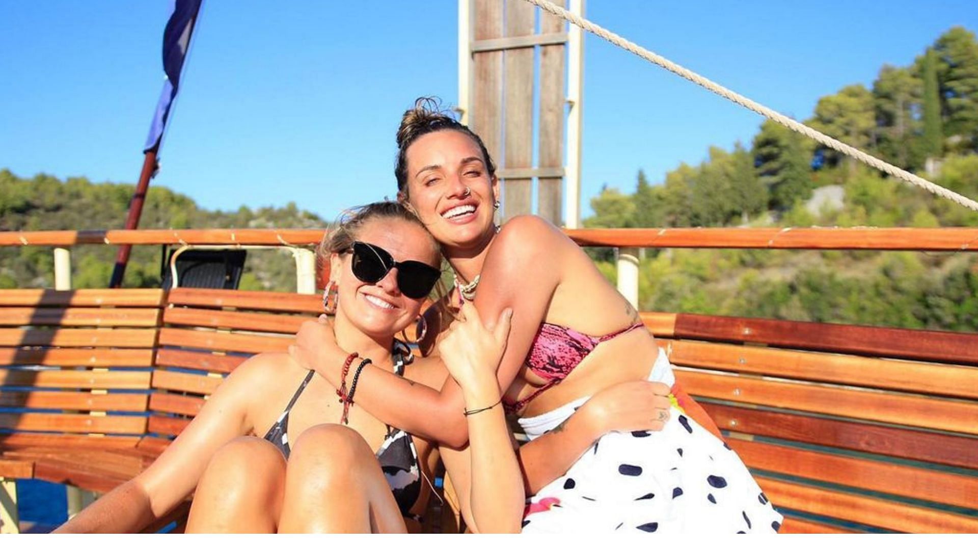 Daisy Kelliher and Alli Dore from Below Deck Sailing Yacht (Image via Instagram/daisykelliher87)
